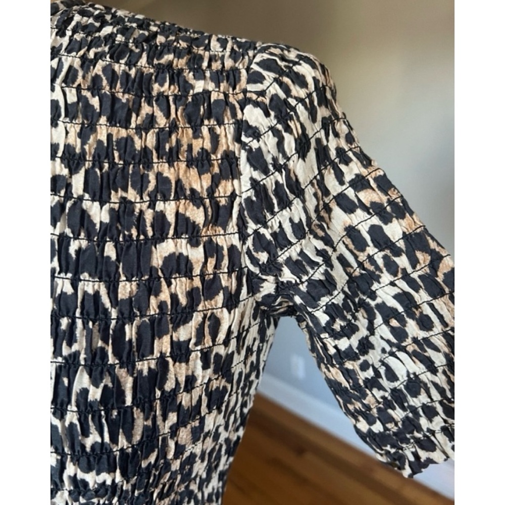 Ganni Smocked Animal Print Leopard Peplum Top 34/ XS or 2 - Picture 7 of 15